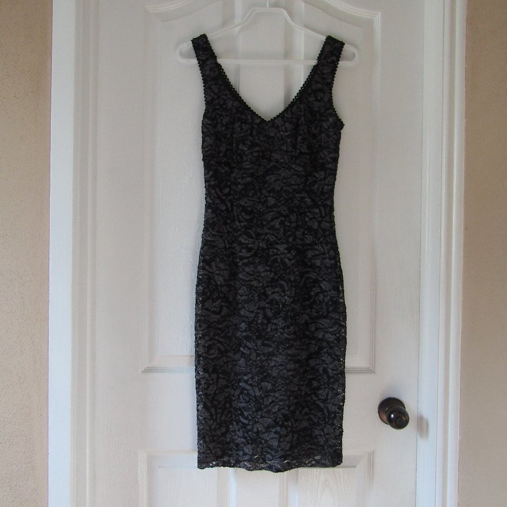 Black and Grey zip back lmini dress